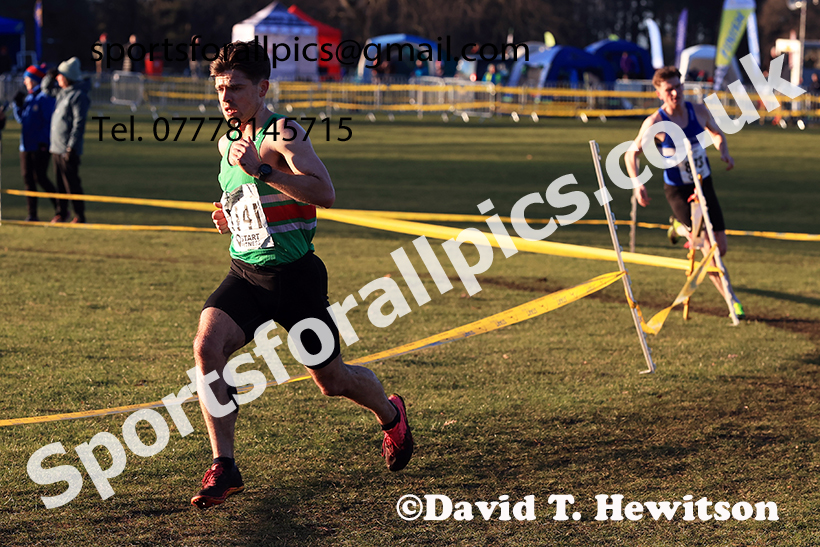 Senior mens 2025 Northern Cross Country Champs, Tatton Park, Knutsford, Cheshire. Photo: David T. Hewitson/Sports for All Pics